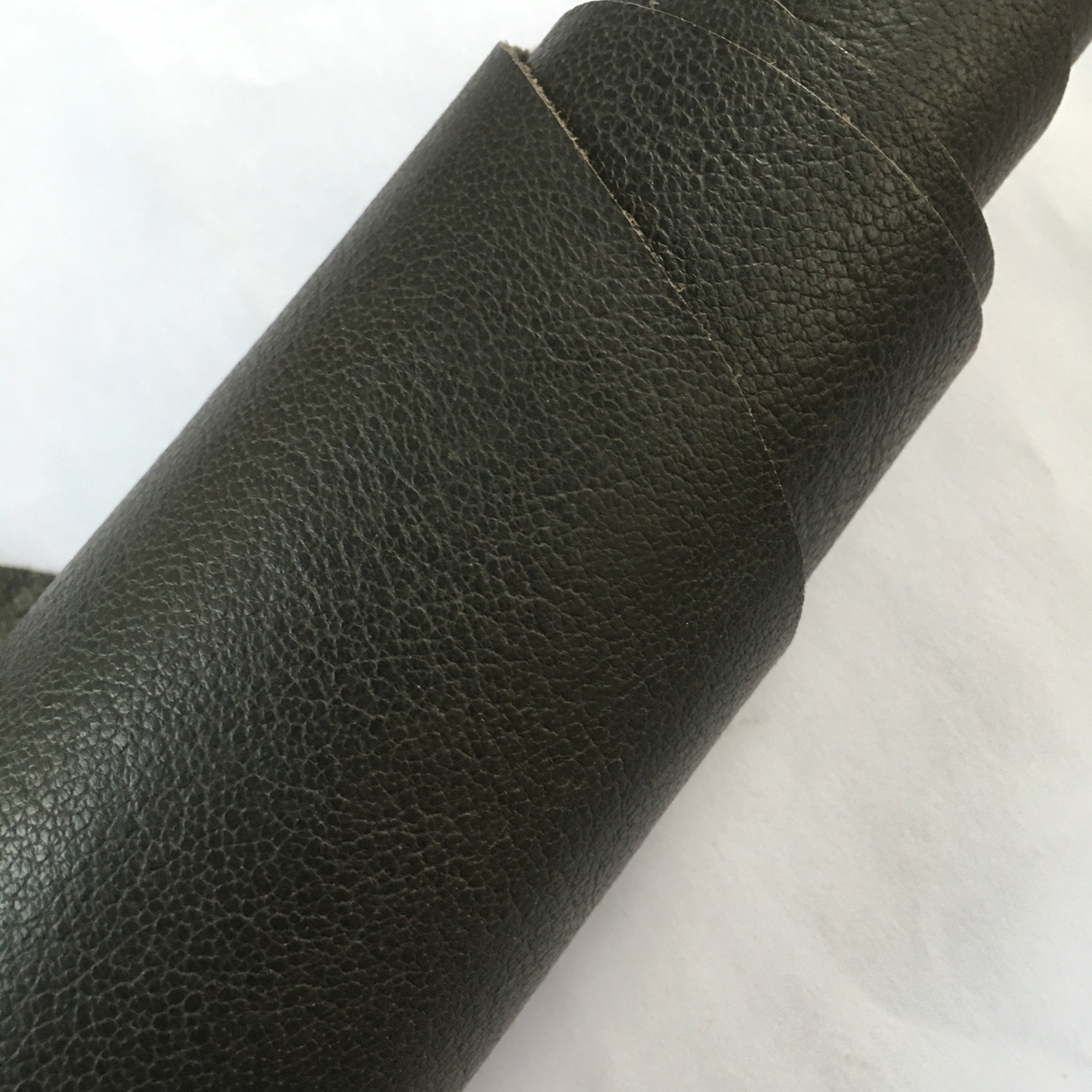 黑色植鞣头层牛皮真皮手工DIY皮料1.6mm偏挺