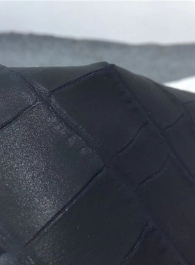 意大利黑色刀割鳄鱼纹哑光头层牛皮皮料diy真皮 0.79mm偏挺G12284