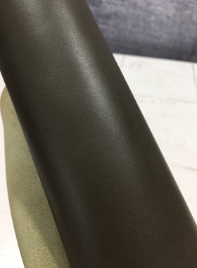 C3269意大利绿色平纹头层小牛皮真皮手工diy皮料1.4mm微挺
