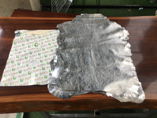 F1343银色缩纹头层羊皮真皮手工DIY皮料0.8 1mm软