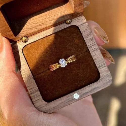 新品中古轻奢镶钻麦穗戒指简约时