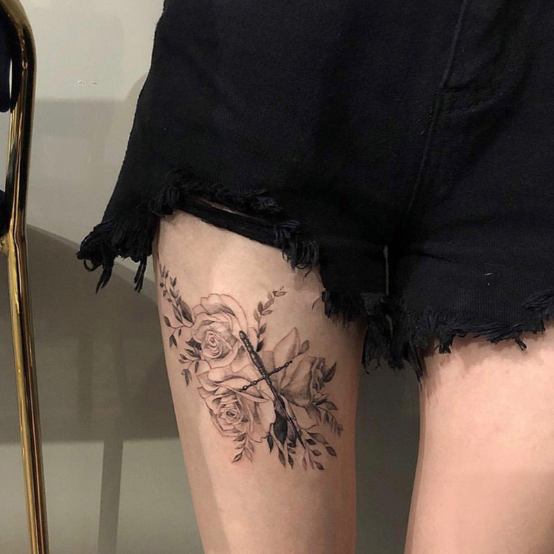 苏木星球丨持久纹身贴防水女花臂玫瑰花匕首剑半臂黑白大腿暗黑系