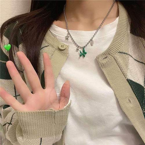 ~Balloon dog necklace autumn winter lovely simple versatile