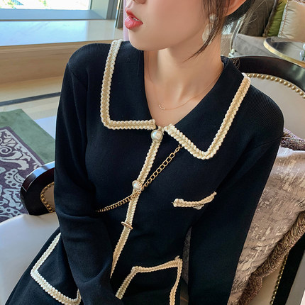 法式复古赫本风针织裙子女秋冬季显瘦设计感小众黑色小香风连衣裙