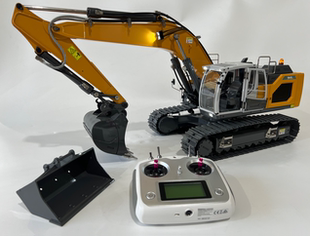 遥控电动液压挖掘机模型 R945 兄弟模型XD Excavator model