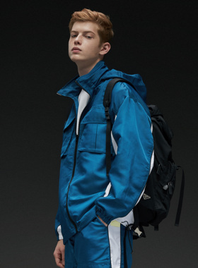 可收帽多袋宽松运动(套装)束脚外套 特殊面料变色 ESSENSAL HOMME