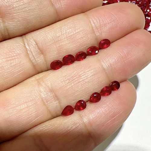 鸽血红天然红宝石裸石3*4mm