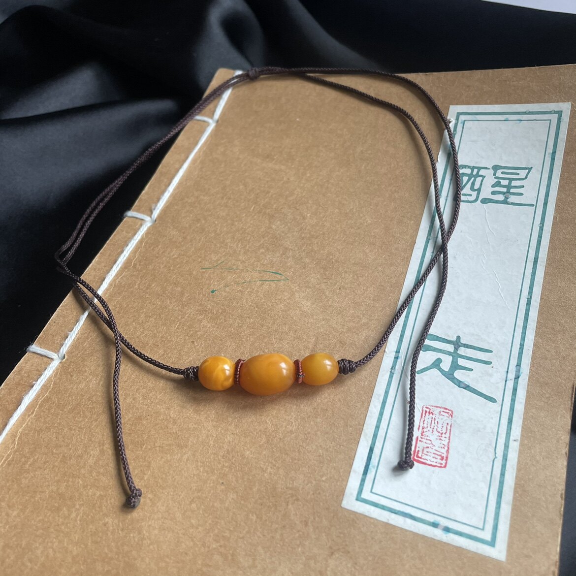 醒走 欧洲回流天然古董老蜜蜡鸡油黄老花欧枣珠蜜蜡锁骨链项链