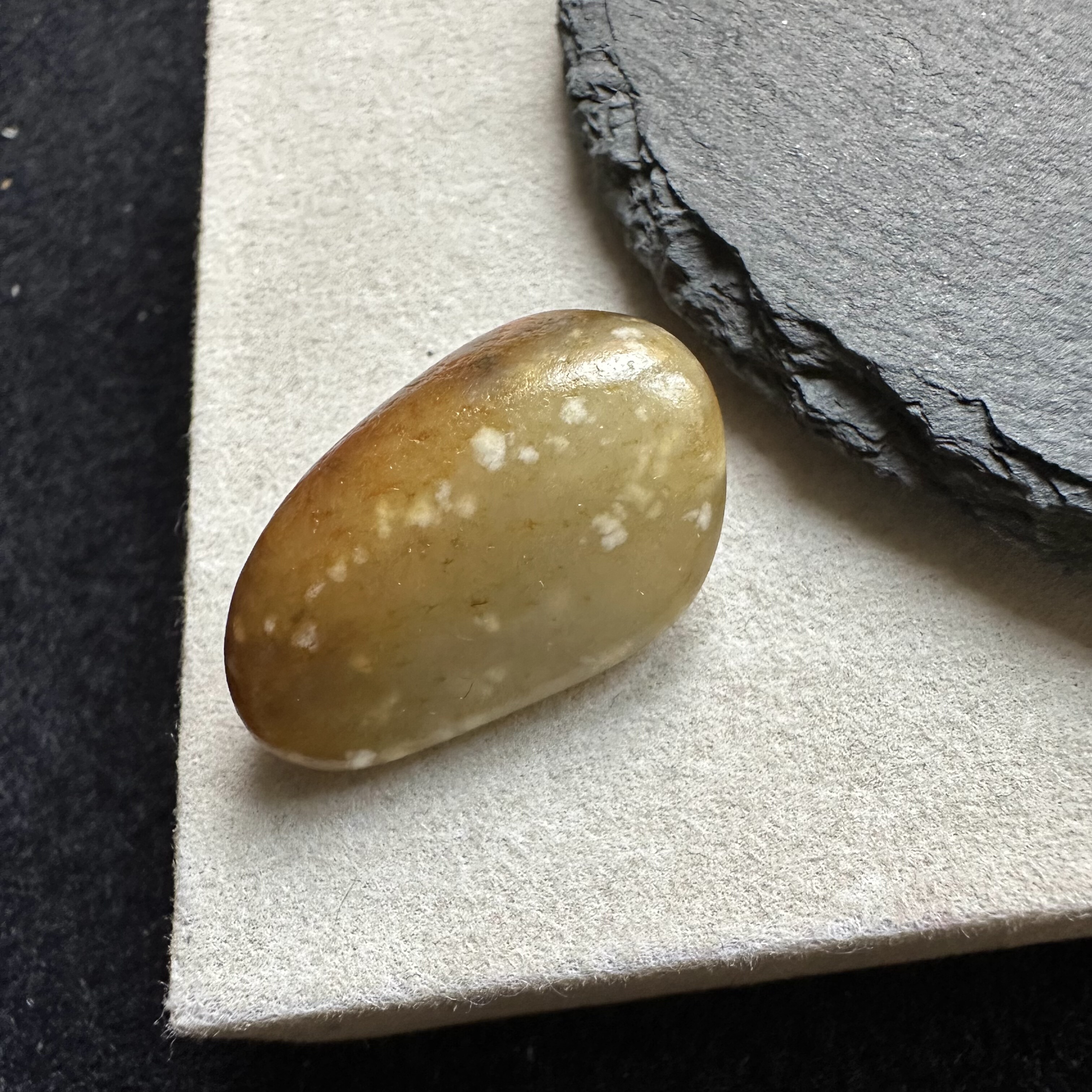 醒走新疆天然和田玉黄沁皮青白玉雪花棉原皮籽料原石小料裸石标本