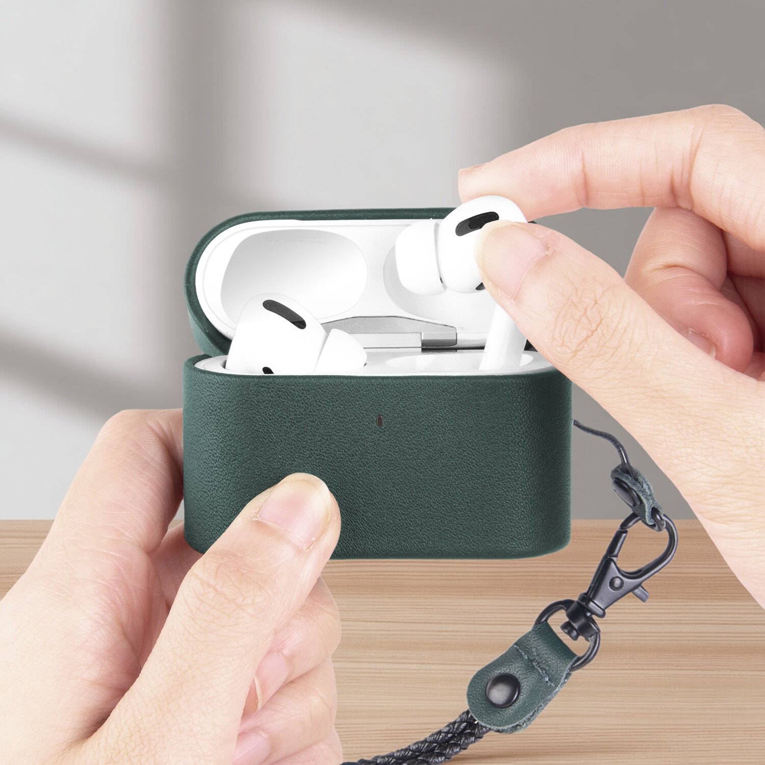 适用新款苹果AirPodspro3代耳机保护壳真皮airpodspro2保护套airpods3/4代耳机壳带挂绳全包防摔耳机收纳盒套