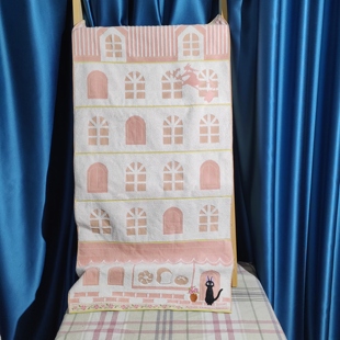 宫崎骏魔女宅急便浴巾 卡通吉吉猫粉色建筑 纯棉亲肤家用擦澡巾