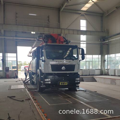 52米的泵车 俄罗斯用 混凝土泵车 大型天泵 52水泥泵车 移动泵车