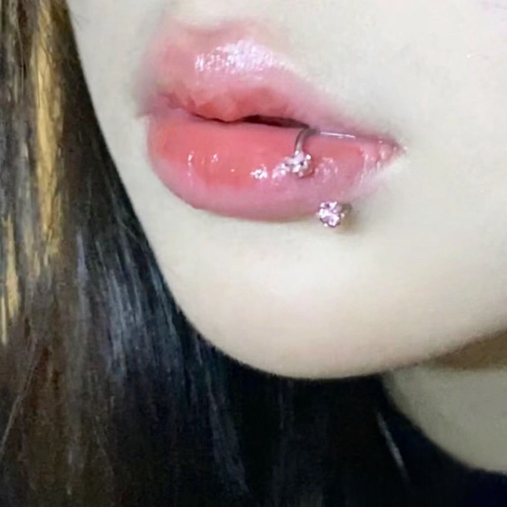 洞洞 星途璀璨 唇环满钻爆闪辣妹唇钉ins小众个性耳骨环甜酷穿孔