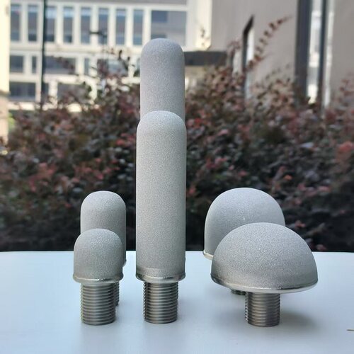 微孔管式钛合金曝气器头小型实验