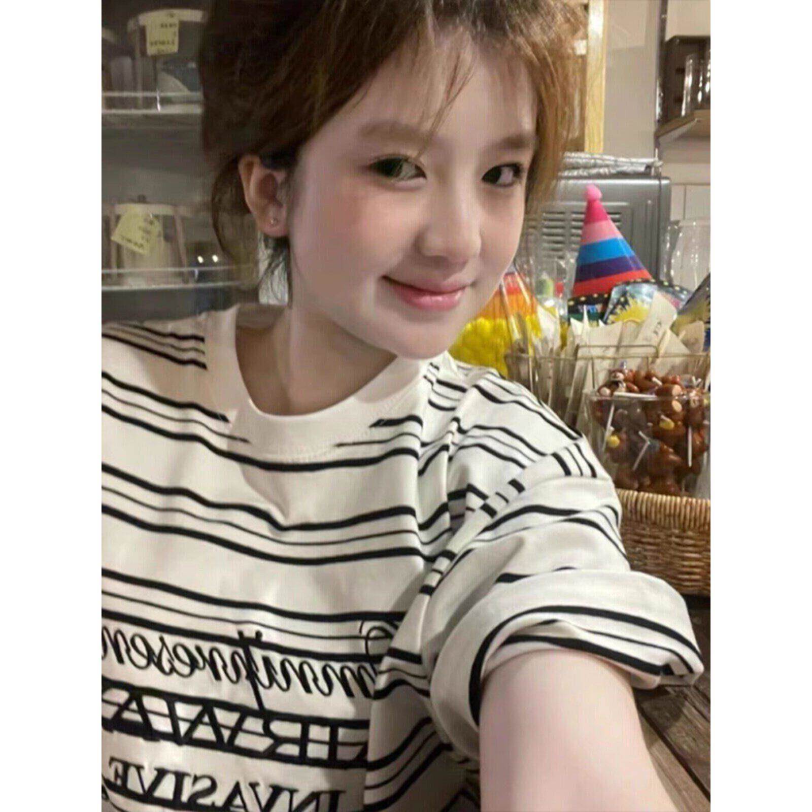日本正版美式黑白条纹刺绣短袖t恤女夏季撞色宽松慵懒风半袖上衣