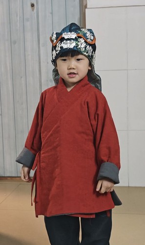 玺儿制作汉服童装 交领夹袄上衣 夹棉 风帽 男女都可穿