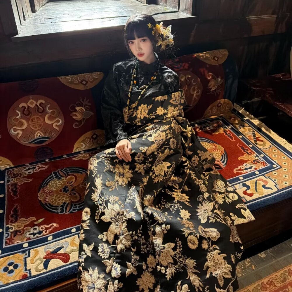 新款复古藏袍藏服旅拍丽影服装