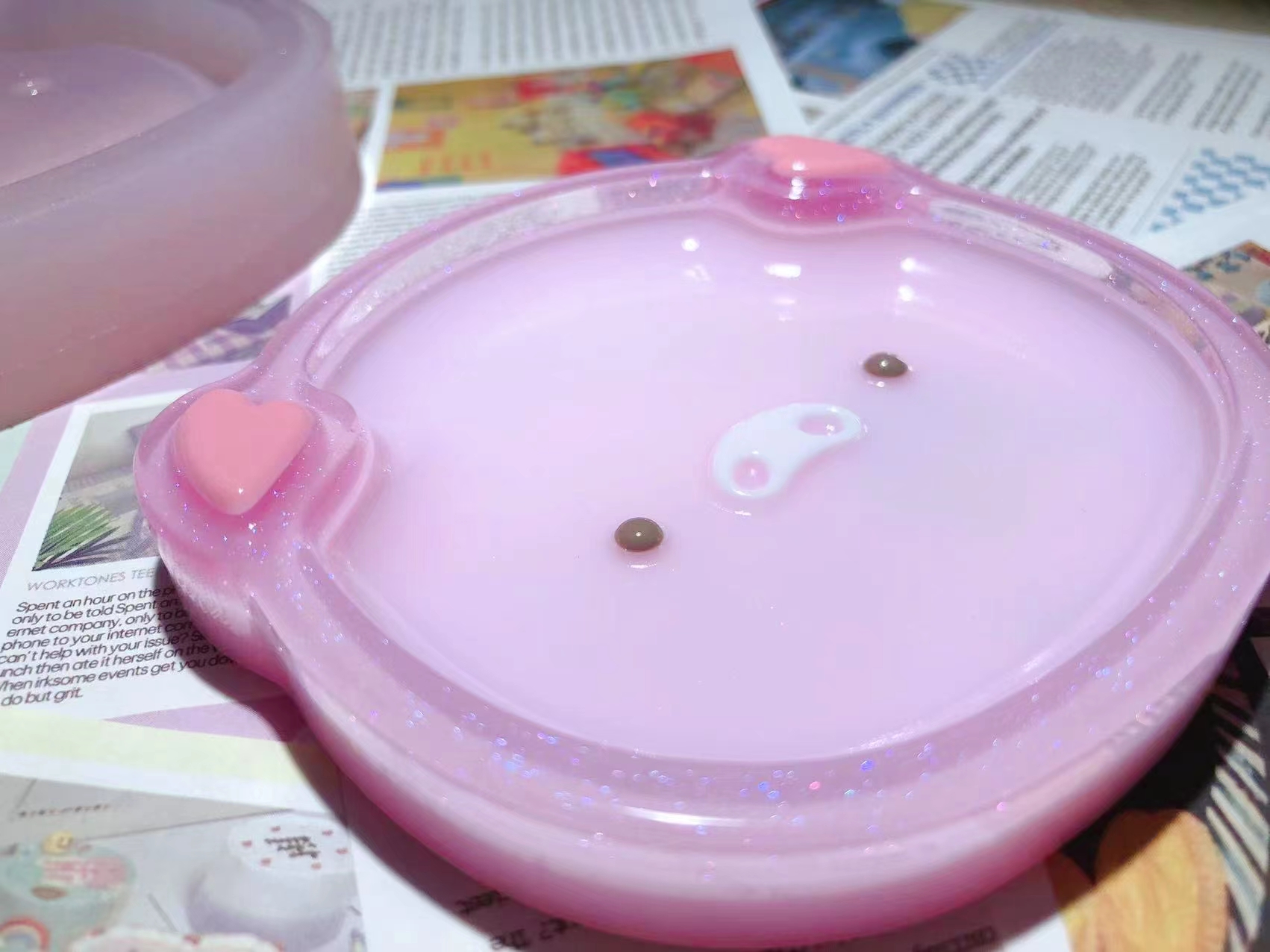 QUEENT滴胶模具猪猪收纳盘