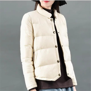 2025秋冬新款文艺轻薄款羽绒服女士短款立领白鸭绒小个子外套宽松