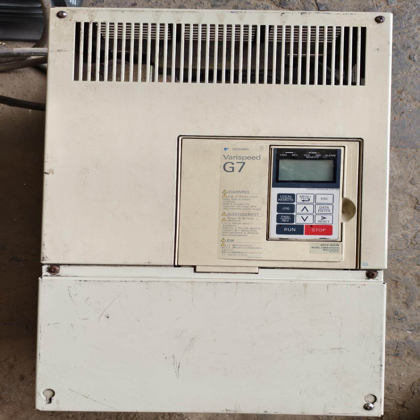 安川G7变频器 CIMR-G7A403030KW实物如图{天意设备}