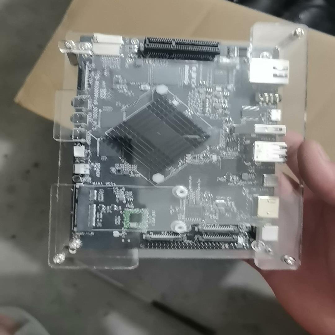 开发板RK3399PRO-D成色不错功能无任何问题没有配件{天意设备}