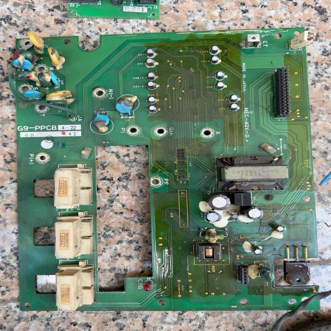 富士变频器拆机线路板FRN22G9S-4JE{天意设备}