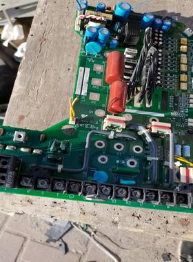 ypht31277-2e拆机安川变频器g7 15kw 380{天意设备}