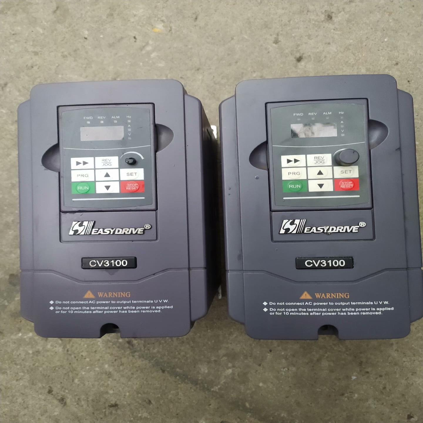 易驱CV3100  22KW  拆机功能正常成色如图不错{天意设备}