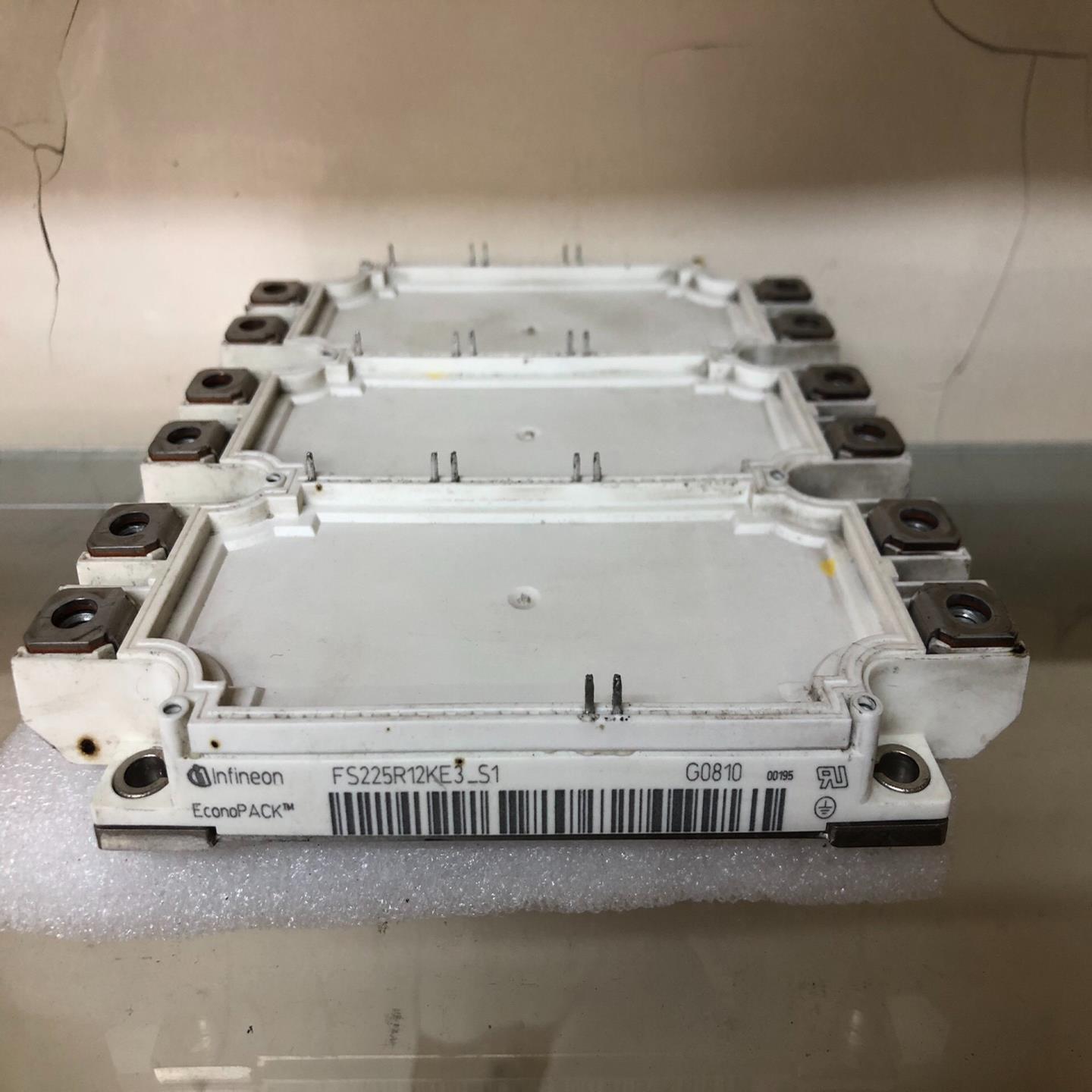 FS225R12KE3   FS225R12KE3_S1 F{天意设备}