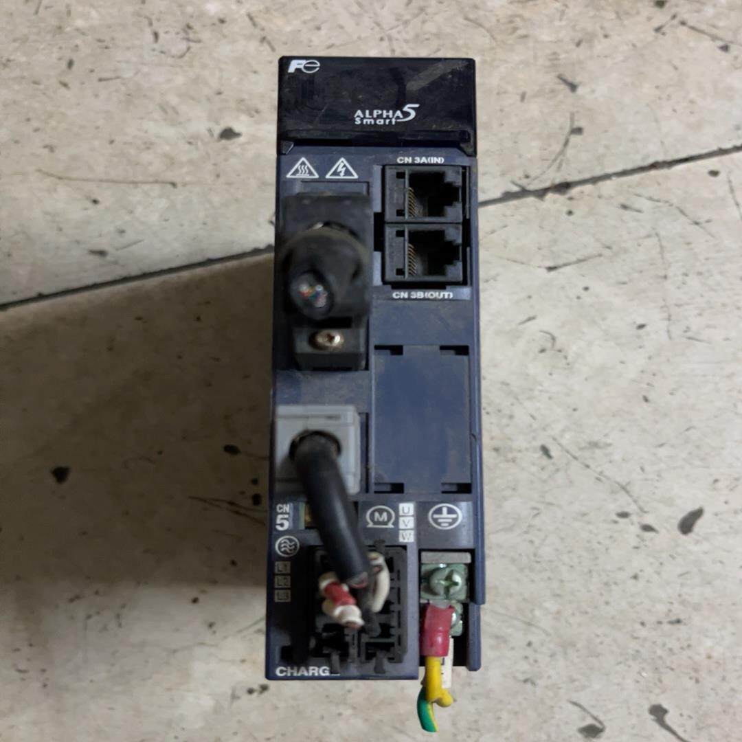 富士RYH401F5-vv2驱动器400w功能包好2个{天意设备}