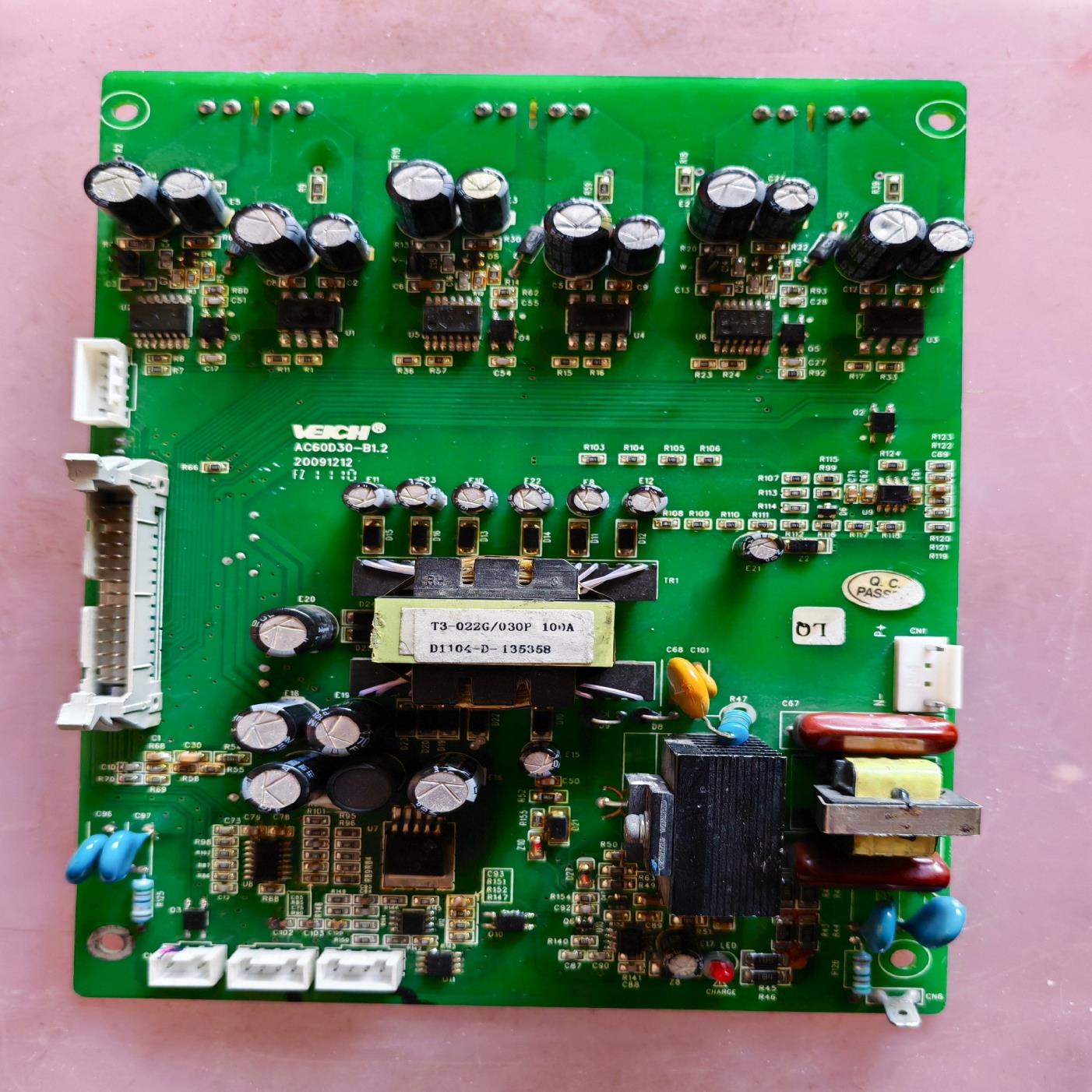 伟创AC60变频器驱动板AC60D30-B12功率022G{天意设备}