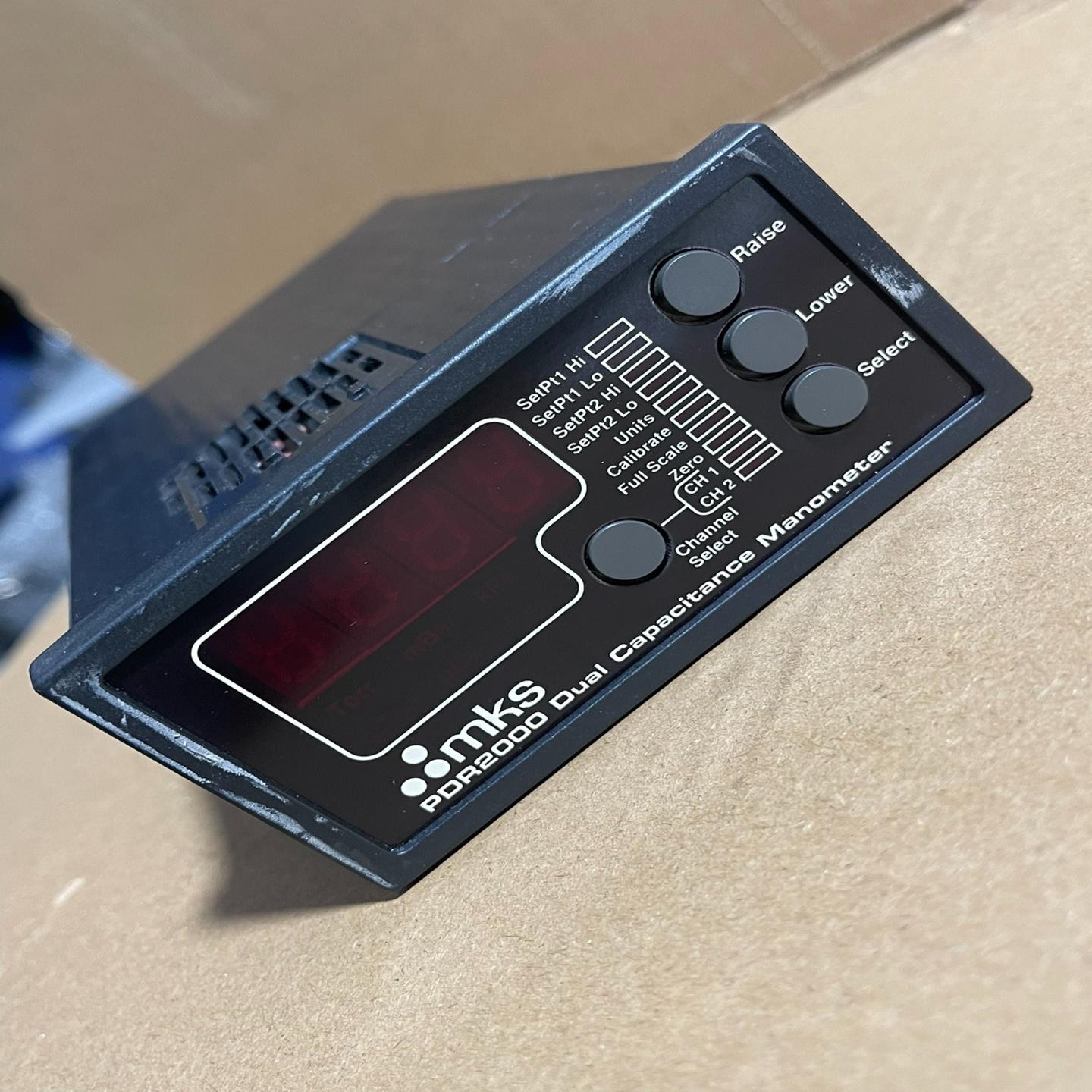 MKS真空计控制器PDR2000 功能完好 实物拍摄 D1{天意设备}