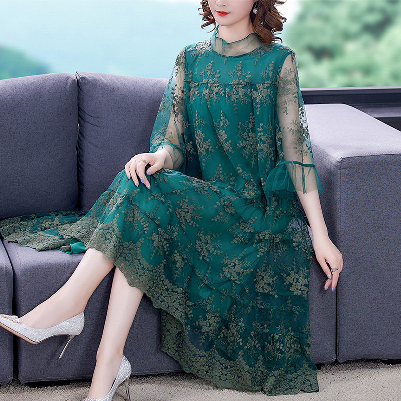 重工刺绣大码女装真丝连衣裙女夏2022年新款高端洋气桑蚕丝长裙子