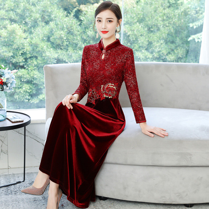 旗袍金丝绒连衣裙秋冬2021年新款女高端妈妈喜婆婆婚宴装结婚礼服