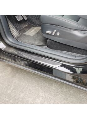 适用新款特斯拉Model Y 碳纤维门槛饰条 Model 3碳纤迎宾踏板护壳