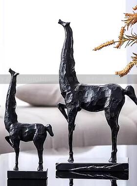 新中式轻奢金属铸铁马装饰摆件