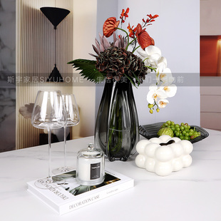 现代轻奢样板间客餐厅桌面仿真花艺装 组合 饰品果盘红酒杯摆件软装