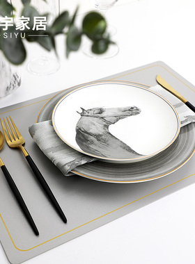 高端样板房间西餐桌欧式风摆件