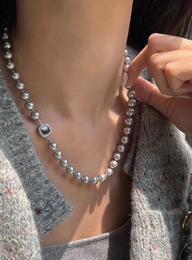 简约轻奢银灰珍珠贝母扣锁骨链
