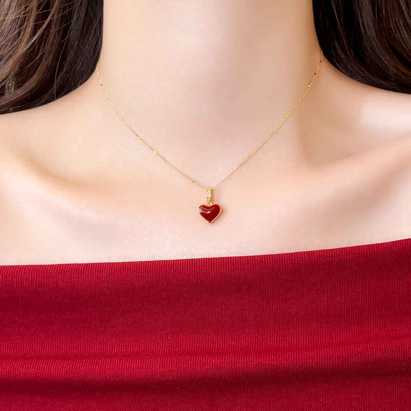轻奢红色爱心项链女气质锁骨链