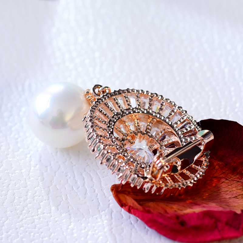 Broche femme en Zircon diamant - Ref 1187752 Image 4