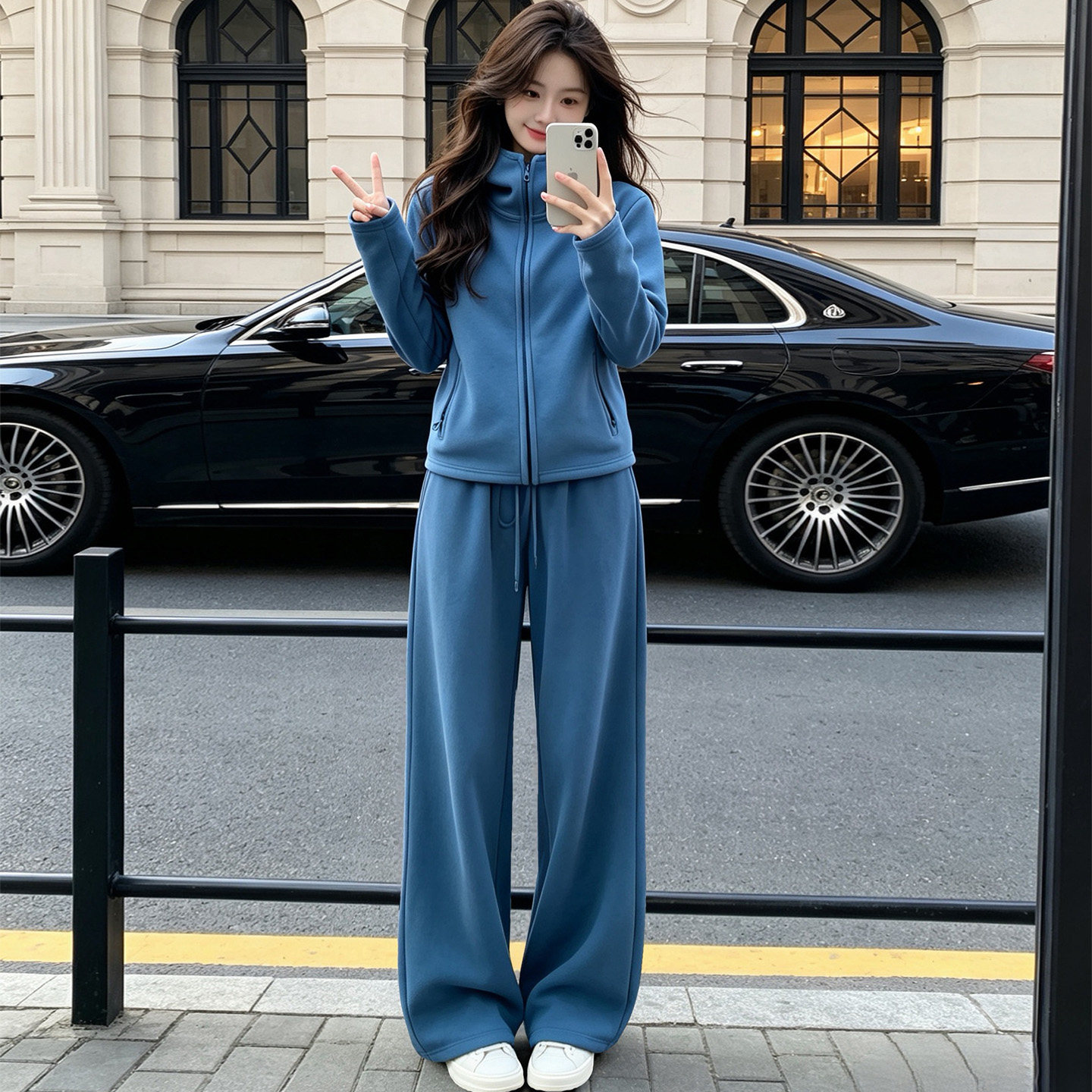 连帽短款外套运动套装女两件套潮