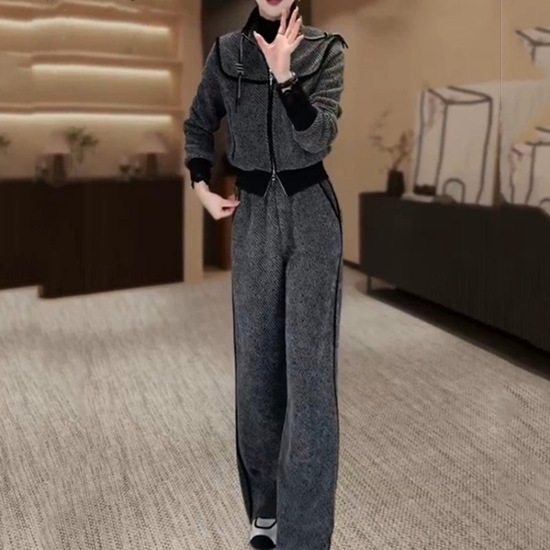 撞色立领短款外套运动套装女秋冬季新款休闲宽松阔腿裤加绒俩件套