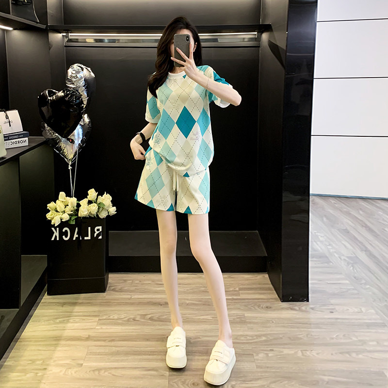 休闲短袖运动套装女夏季设计感时尚洋气减龄宽松显瘦短裤两件套潮
