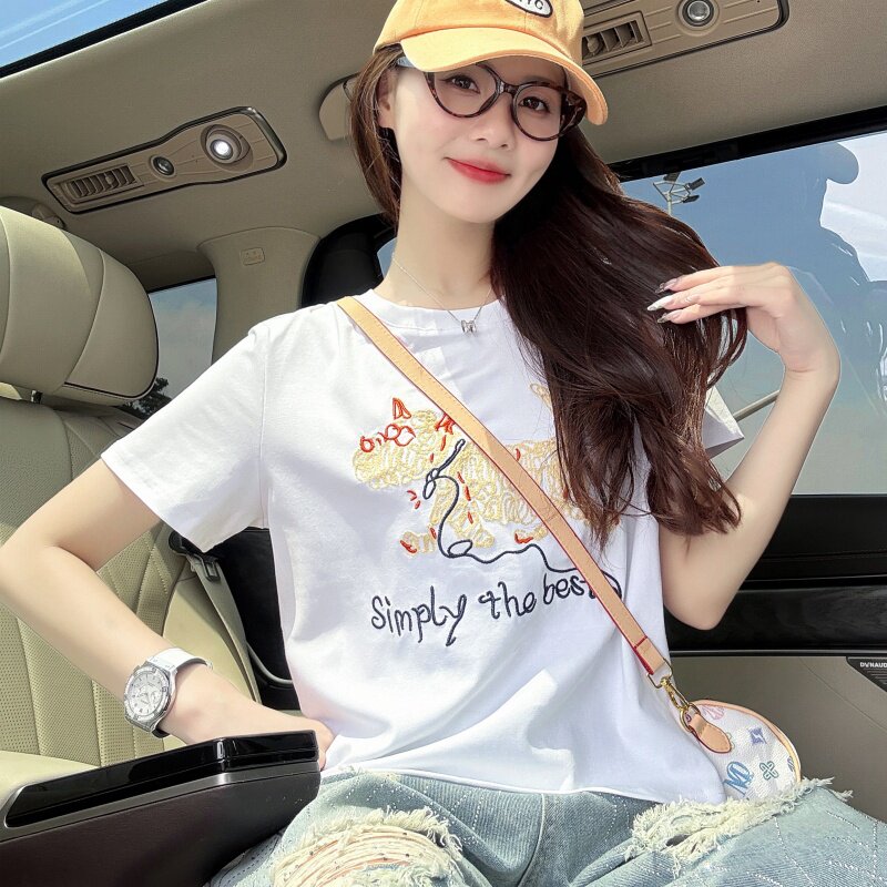 绣花短款正肩短袖T恤女夏季上衣