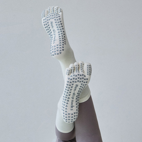 dcw硅胶防滑室内瑜伽地板袜