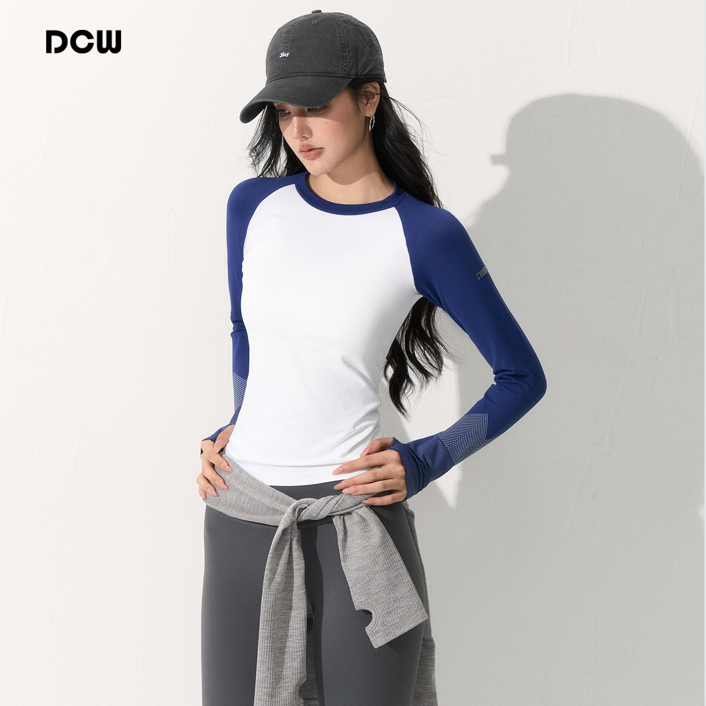 dcw插肩显瘦拼接撞色轻薄运动T恤