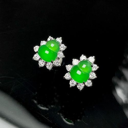 特价小夏珠宝18K金南非钻镶嵌缅甸天然A货翡翠高冰阳绿葫芦耳钉