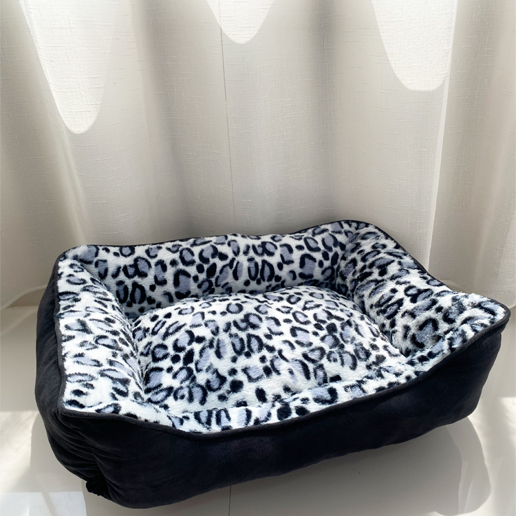 月亮船猫狗白色pp棉超柔保暖