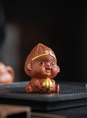 创意灵猴献桃紫砂小猴子摆件玄关客厅茶室办公室桌面车载装饰礼品